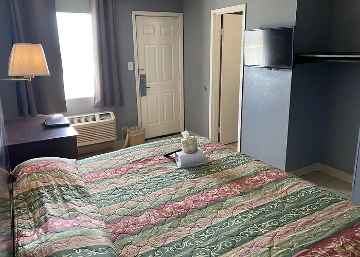 Travel Inn San Antonio